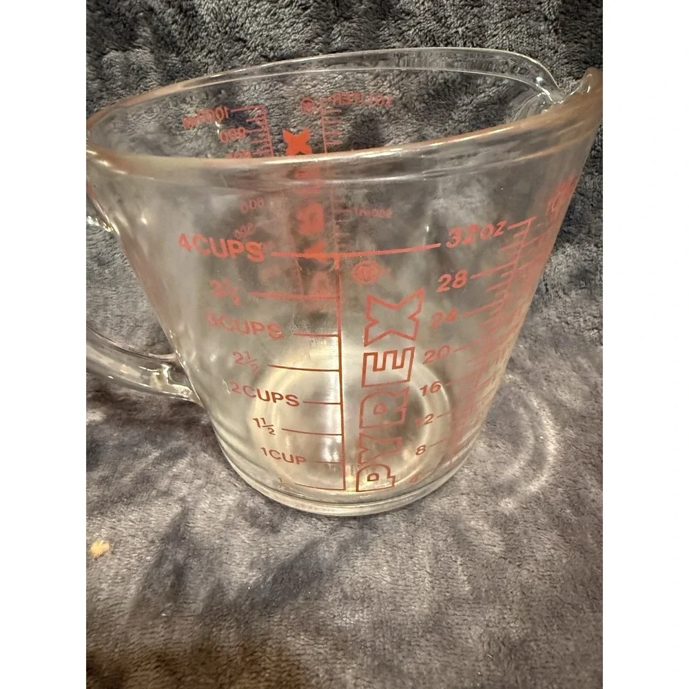 Vintage Pyrex 4 Cup/1 Quart/32 Oz/1 Liter Glass Measuring Cup/Pitcher